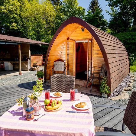 Hotel Ty Grug Pods à Bryngwyn Extérieur photo