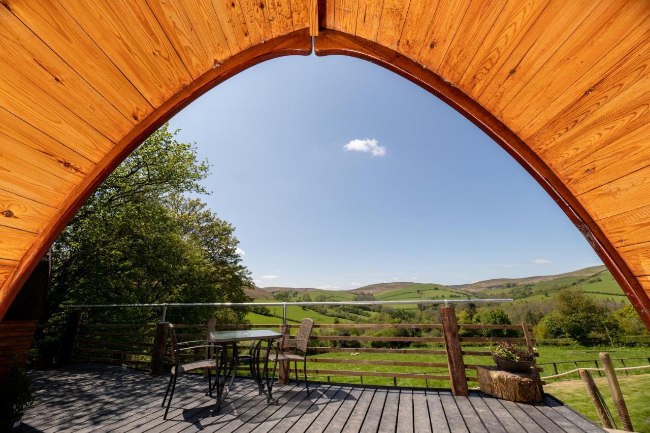 Hotel Ty Grug Pods à Bryngwyn Extérieur photo